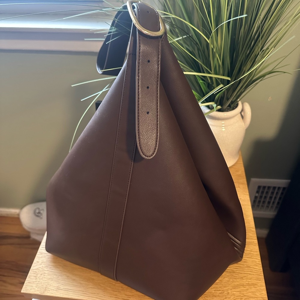 Chocolate Brown bucket bag. Large shoulder bag